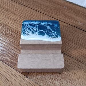 Ocean Wave Design Wooden Phone Stand